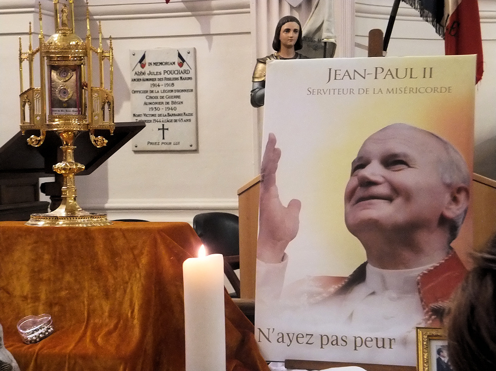 Après-midi Jean-Paul II autour de reliques du Bienheureux Pape A l’Hôpital militaire Begin
